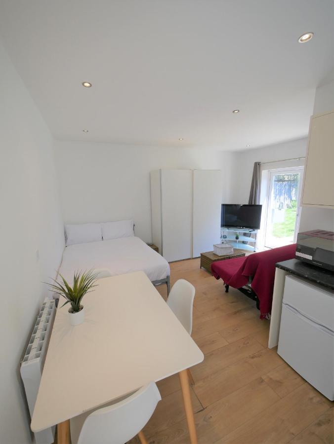 Turay Court Holiday Apartments Bournemouth Exterior foto