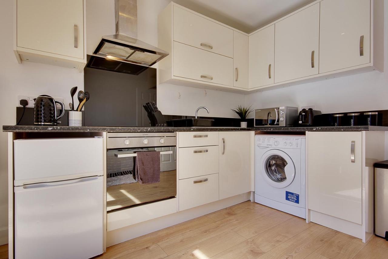 Turay Court Holiday Apartments Bournemouth Exterior foto