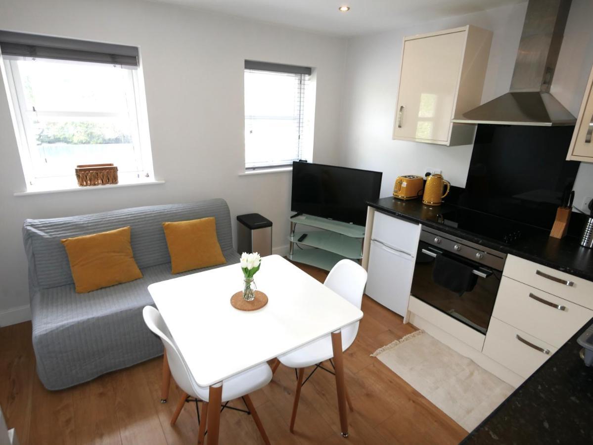 Turay Court Holiday Apartments Bournemouth Exterior foto